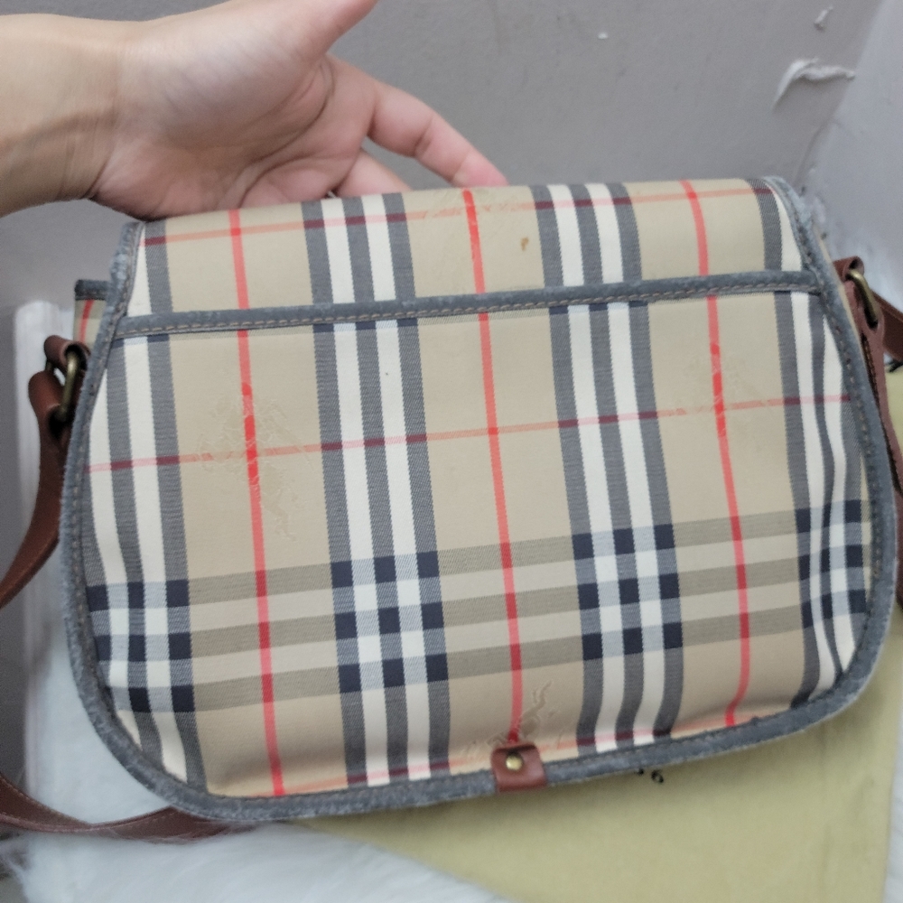 100% Authentic vintage Burberrys nova check crossbody bag - Picture 10 of 16